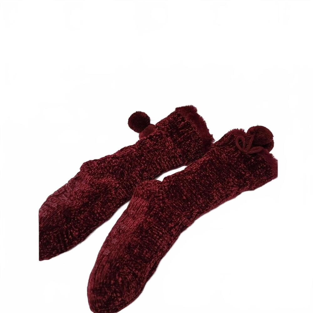 JANE AND BLEECKER Warm and Cozy Lounge Slipper Socks with Pom Pom DetailColor B